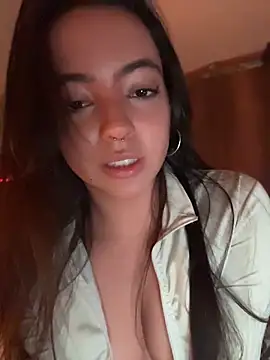 Chat XXX en directo de rouss_lar
