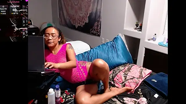 Chatroom XXX en direct de ReeseZen