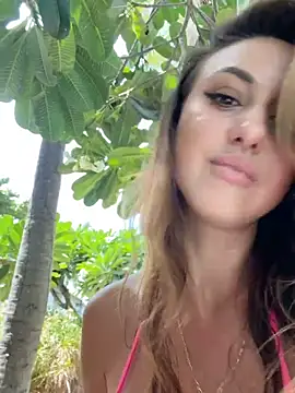 Bella-Grace – Live XXX-chat
