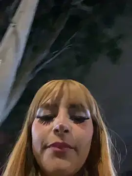 Chat XXX ao vivo de ivy-777