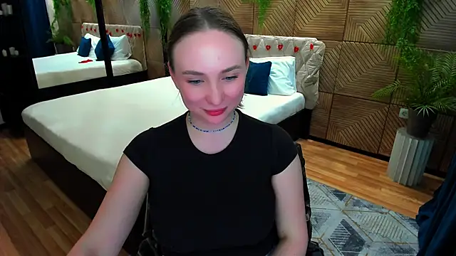 Chat +18 de TrueReincarnation ao vivo