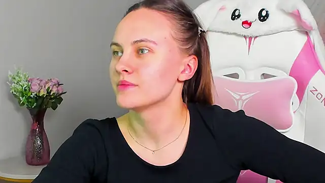 LumeriSoren Live XXX Chat