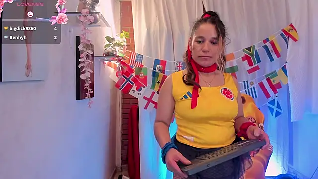 Czat XXX na żywo – AuroraRojas