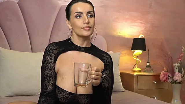 Онлайн чат XXX EdithQuillian