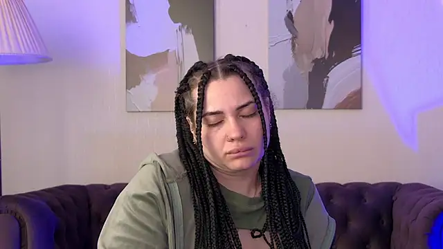 AdrianaToress Adlı Modelin Canlı XXX Sohbeti