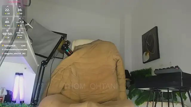 Chatroom XXX en direct de Thom_Ohtani