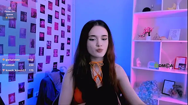 دردشة liana_kisses الجنسية المباشرة