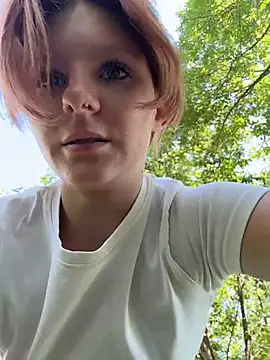 NinaParri Chat XXX in diretta