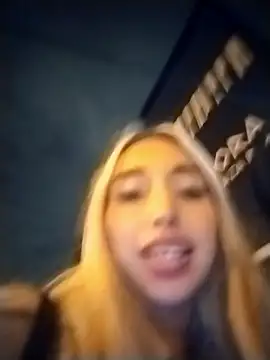 Red_LipsDuon Live XXX chat
