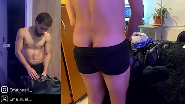 Emanuell__'s Live XXX Chat