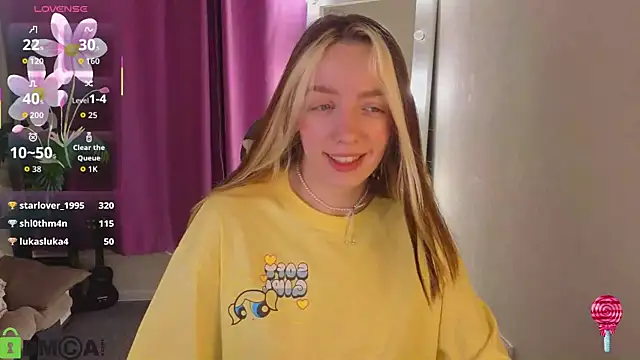 R0cket_bunny's Live XXX Chat