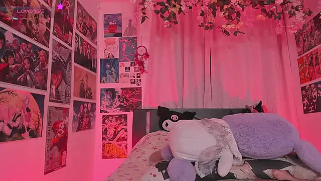 MissCurvyTop Adlı Modelin Canlı XXX Sohbeti