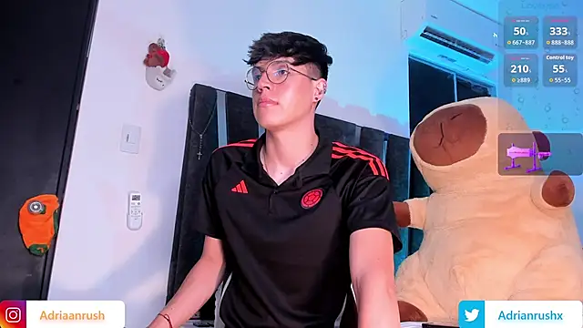 Chat XXX en directo de AdrianRushx