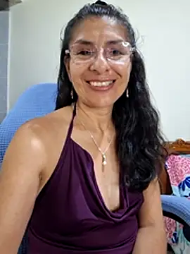 Natasha_50 XXX чат на живо