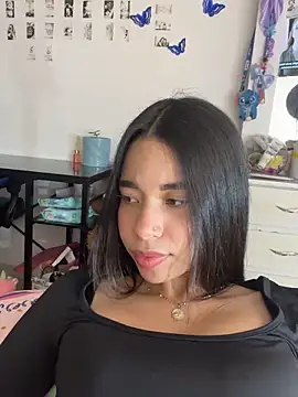 Milleradhara24 live XXX chat