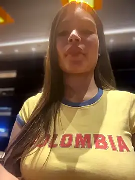 Amaliarand 现场XXX聊天