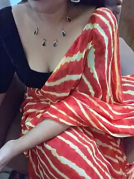 Roja-Telugu777 Live XXX-chat