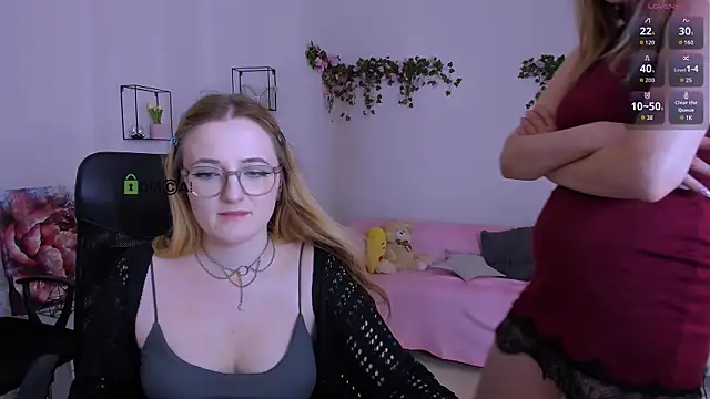 Chat XXX en directo de luna_berryy