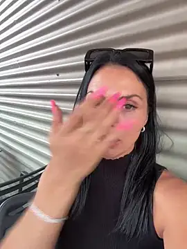 Chat +18 de KimKelly13 ao vivo