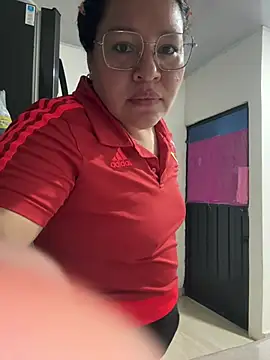 Lovelipsbig 现场XXX聊天