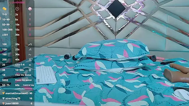 Онлайн чат XXX missfoster