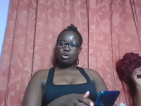 sweetariah Chat XXX live