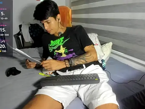 dantedecentralizedn Live XXX chat