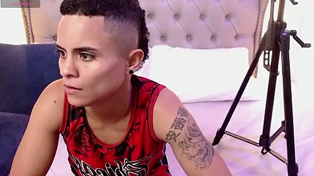 Chat XXX en directo de Liiamthompson