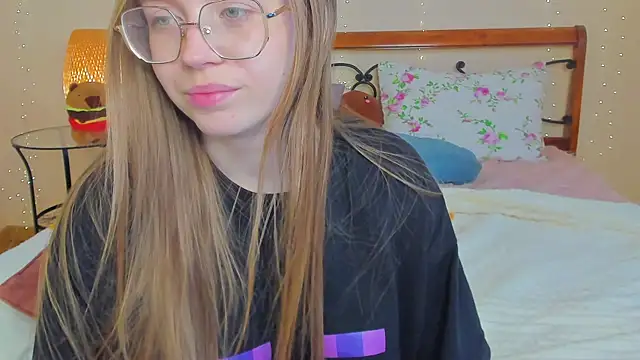 miya_soft Adlı Modelin Canlı XXX Sohbeti