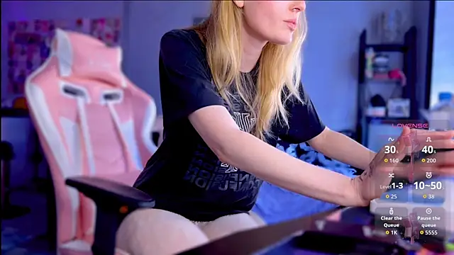 Lunaacyyn Live XXX chat