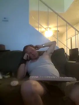 yourMasterisBored webcam show