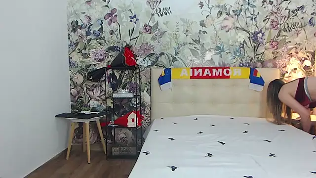 Chat +18 de RoseDiamond06 ao vivo