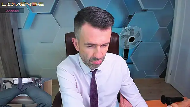 Chat XXX ao vivo de SteveTiger