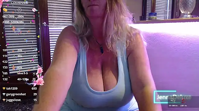 JennaDeluxe – Naživo XXX chat