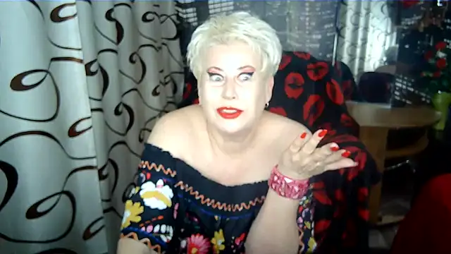 SWEET--Nika Live XXX-Chat
