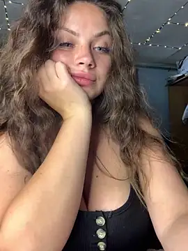 Sweeeeet_Candy – Naživo XXX chat