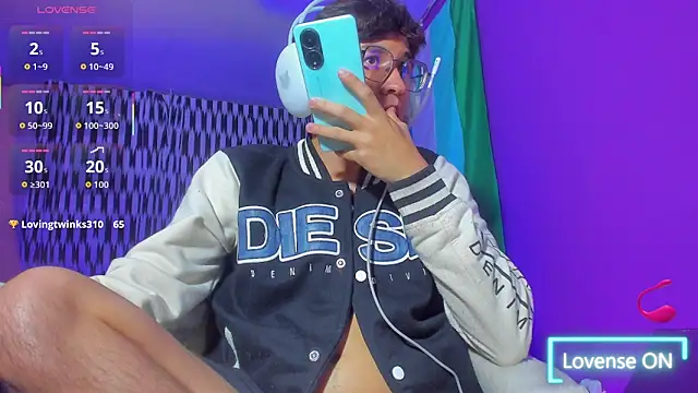 Chatroom XXX en direct de Angelito_Twink