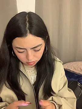 Valu_euphoria Adlı Modelin Canlı XXX Sohbeti