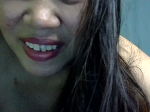 Chat +18 de cherryblossom69x ao vivo