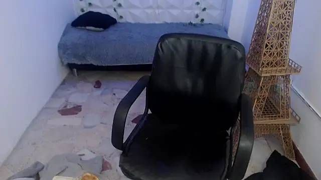 Chat +18 de Kei_23 ao vivo