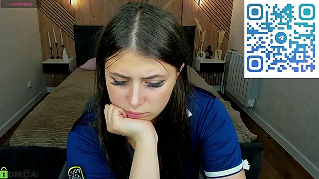 Crystal-Lace's Live XXX Chat
