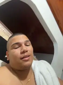 Patricio_02 라이브 XXX 채팅