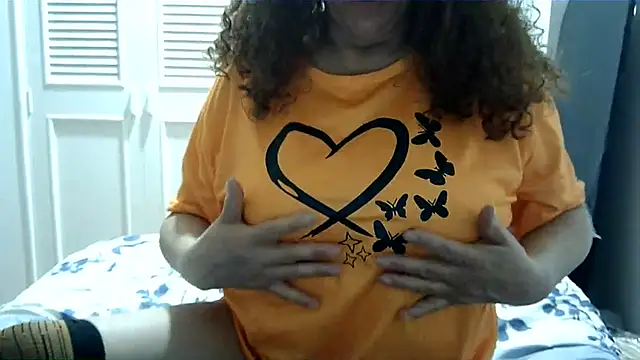linka06 live XXX chat