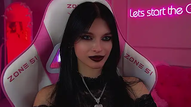 BeverlyMost Chat XXX in diretta