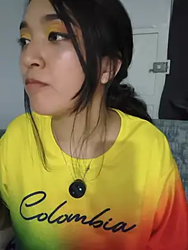 Thanilopera live XXX chat