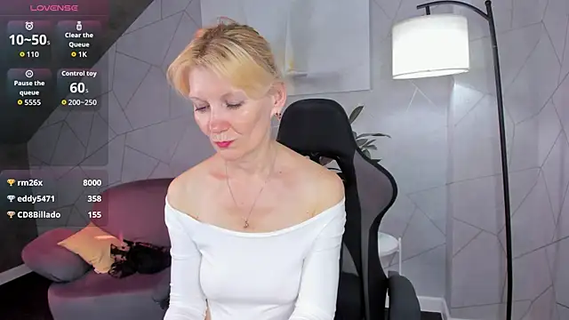 Julie_Lucas – Live XXX-chat