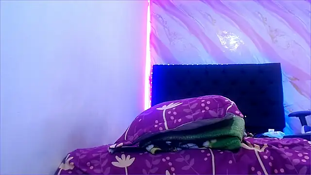 marian_bigtits 现场XXX聊天