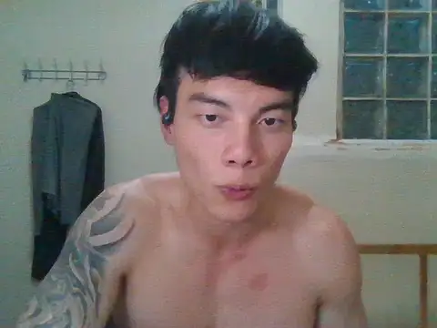 Allen8707's Live XXX Chat