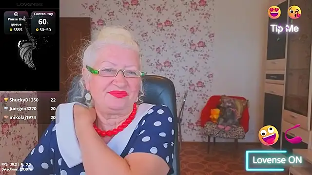 Онлайн чат XXX Maya_Mayflower