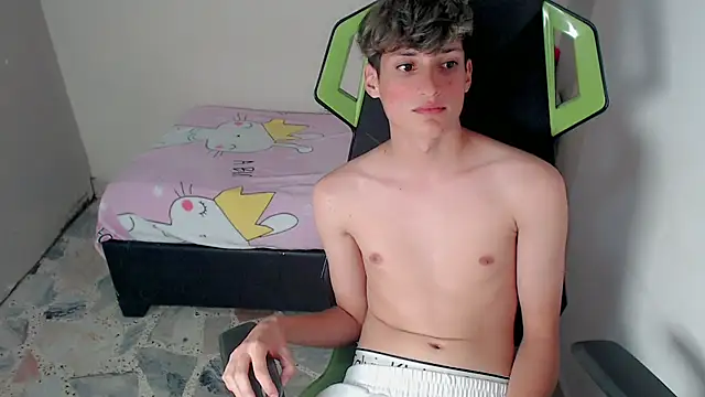 XXX chat uživo modela Pablito_junior